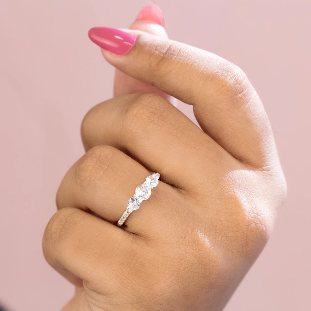 Anel Três Zircônias - Imagem 2