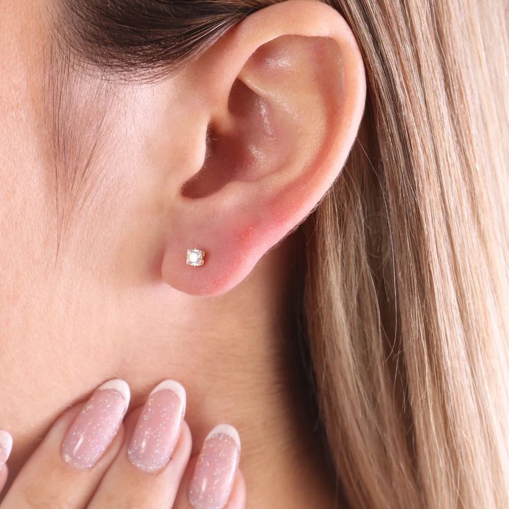 Brinco Ponto de Luz Quadrado 5mm - Imagem 2