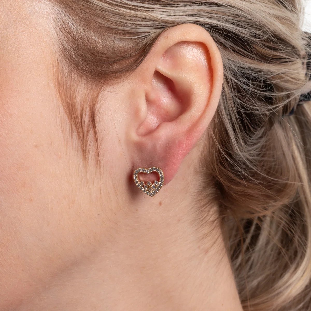 Brinco Coração Vazado - Imagem 2